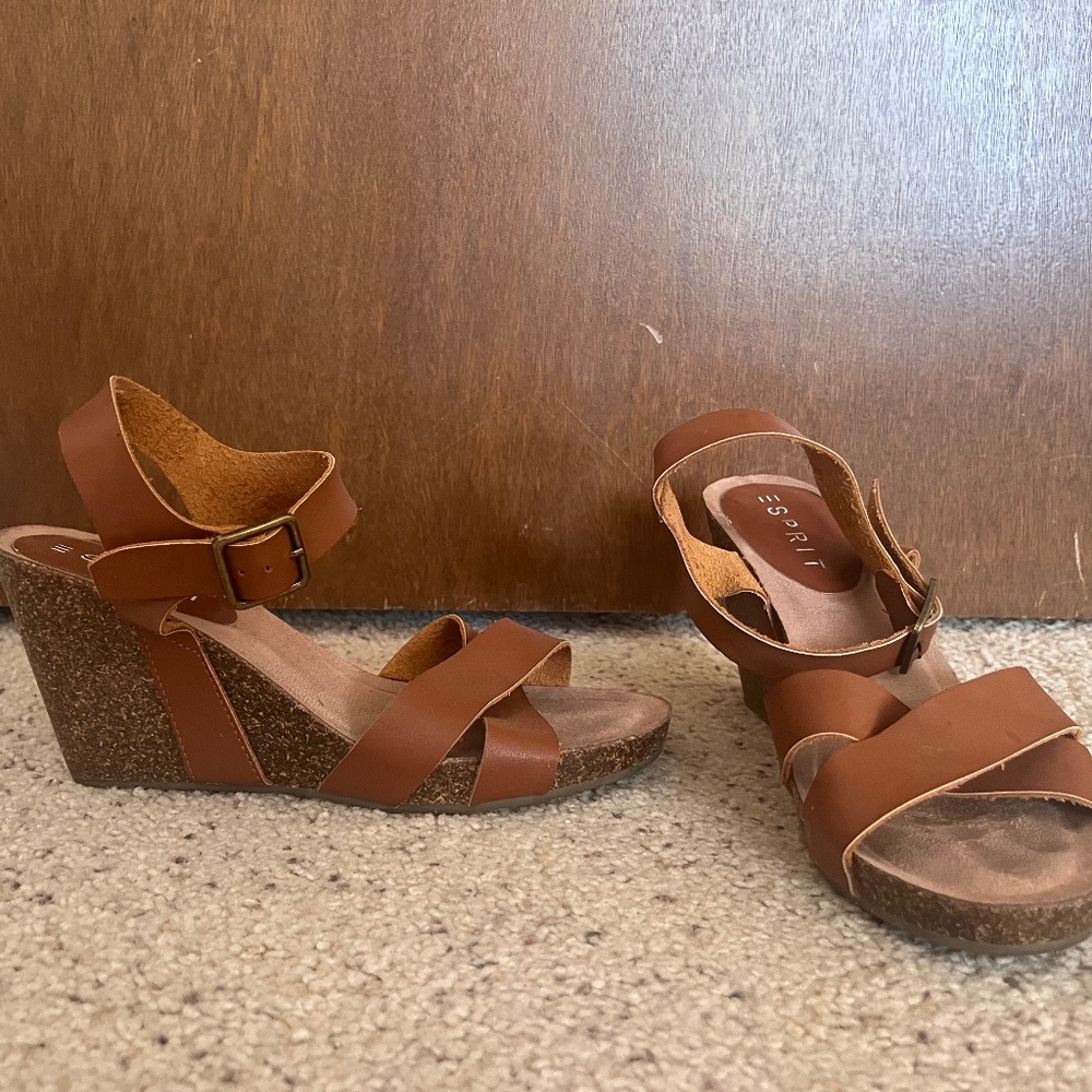 Espirit leather wedge heels